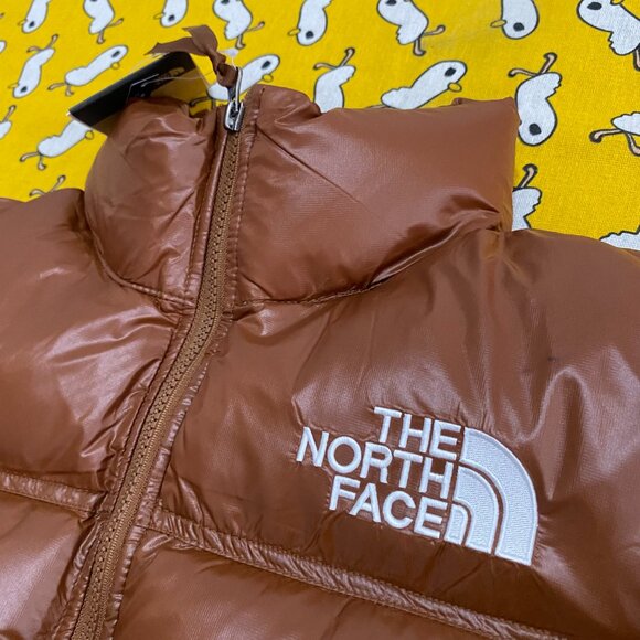 The North Face Short Down Jacket Women's Brown - Picture 3 of 10